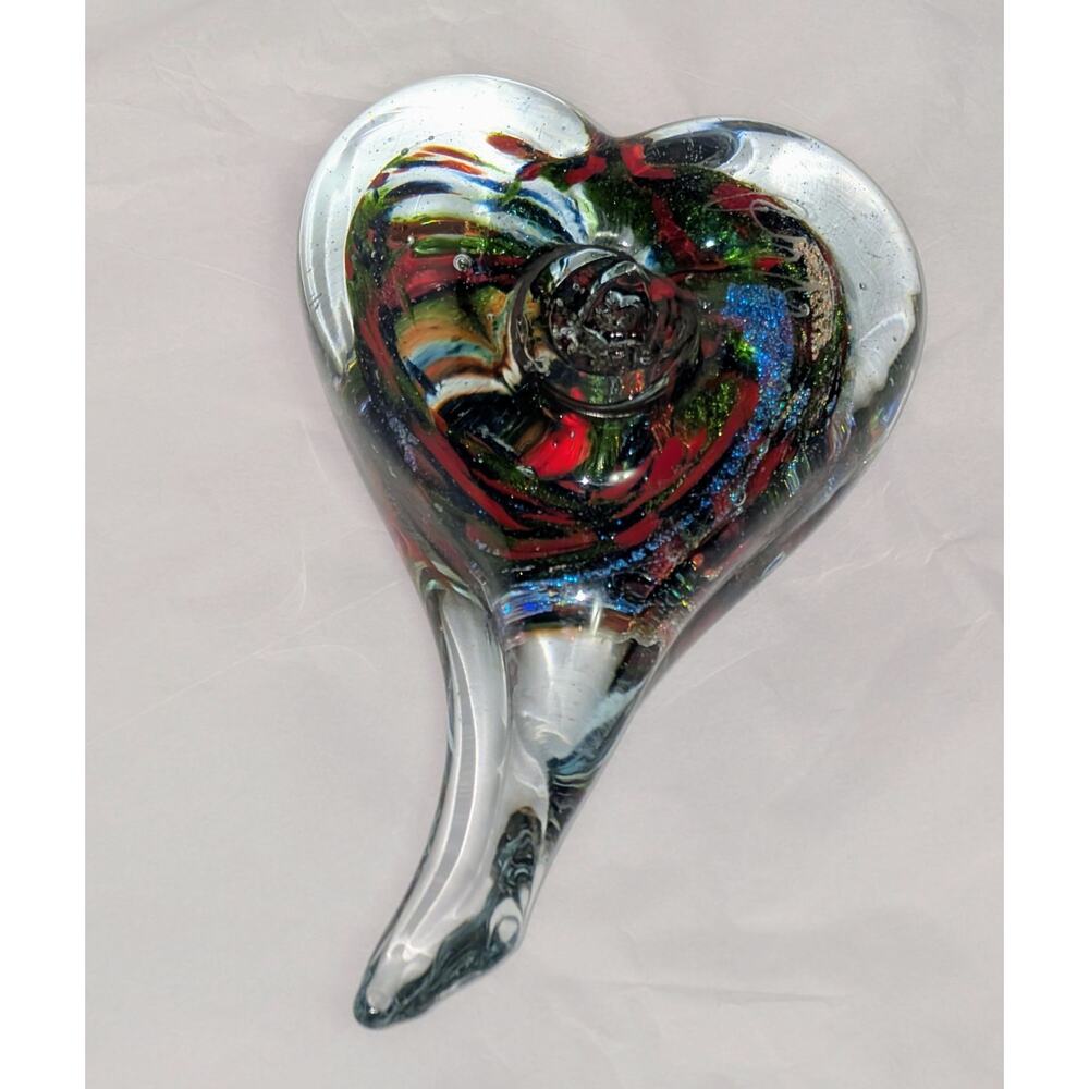 Signed Mariisz Rynkiewicz Art Glass Heart Paperweight Iridescent Dichroic